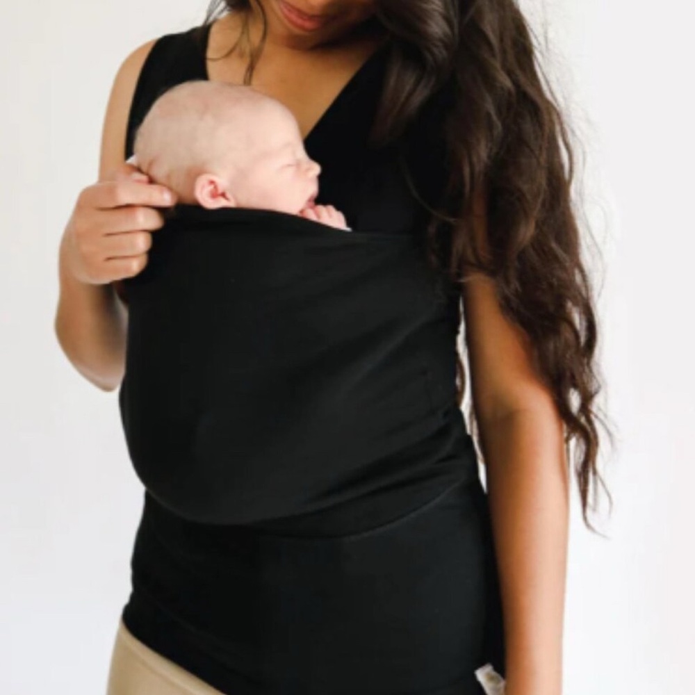 Lalabu Soothing Nursing Baby Wearing Top Black,  Size M